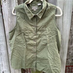 Royal Robbins Sage Green Sleeveless Button-Down Shirt